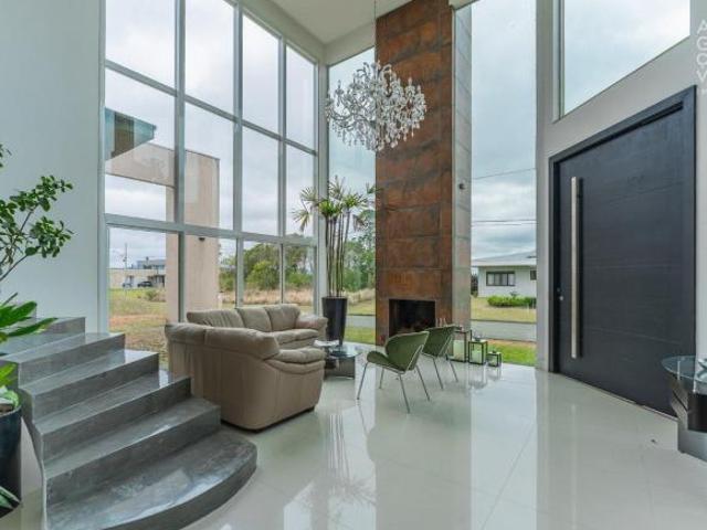 Casa no Condomínio Aldeia do Lago, 04 Quartos, 07 Vagas, Quintal, Quatro Barras, Curitiba