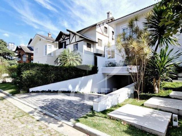 Casa em Condomínio GreenTown Morumbi/SP 4 Suítes 430 m² Piscina Aquecida 6 Vagas