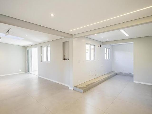 Casa em Condomínio de 3 quartos no bairro Santo Inácio