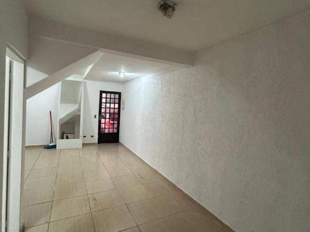 Casa em Condomínio de 100 m², 3 quartos em Vila Constança, São Paulo