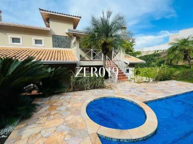 Casa em condomínio de alto padrão em Alphaville Campinas – 4 suítes, 317 m²