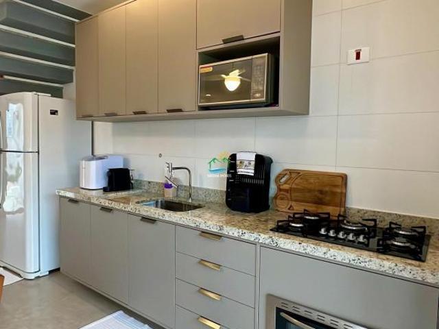 Casa em Condomínio de Luxo em Maresias: 3 Suítes, 116m², Piscina Privativa e Varanda com Churrasquei