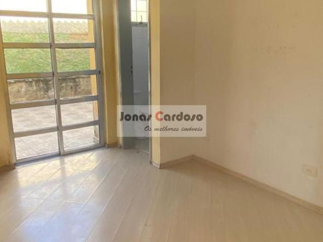 Casa em Condomínio de Luxo na Vila Suissa, Mogi das Cruzes SP 3 Quartos, Sala, 2 Banheiros, 1 Vaga