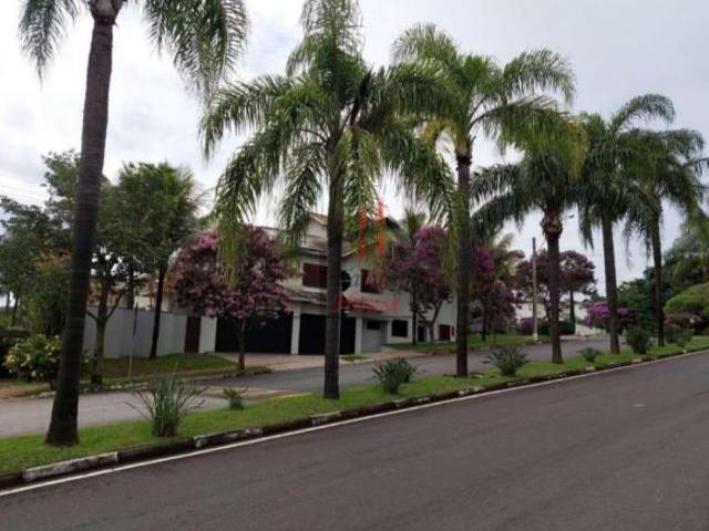 Casa em Condomínio em Chácaras Alpina
