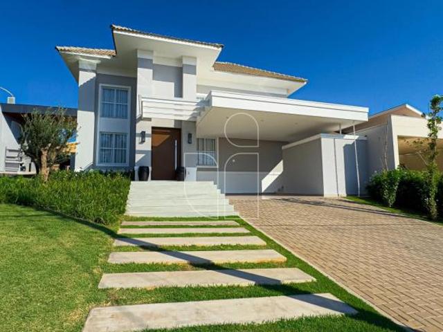 Casa em Condomínio em Jardim Tropical Marília, SP