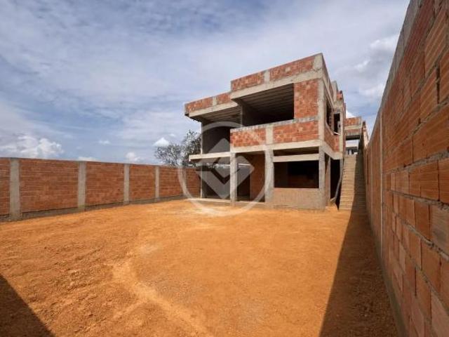 Casa em Condomínio Fechado 4 quartos, 1suite c/ closet, HomeOffice e Quintal My Broker Lagoa Sant