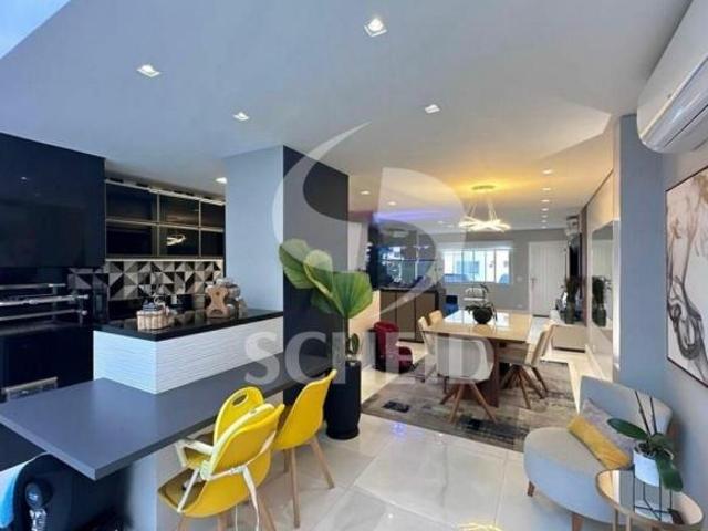 Casa em Condomínio Fechado 126m² | 3 Dormitórios 1 Suíte | 02 vagas de garagem