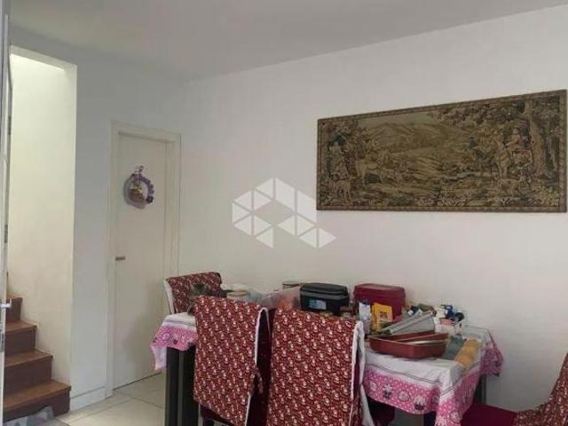 Casa em Condomínio Fechado