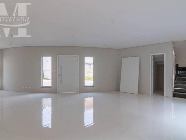 Casa em condomínio fechado à venda no Residencial João Bettega – 220 m² de área construída – 3 Quart