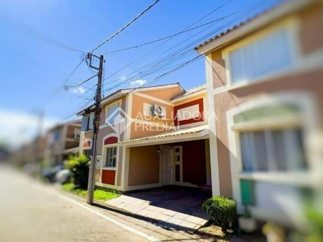 Casa em Condomínio fechado à venda