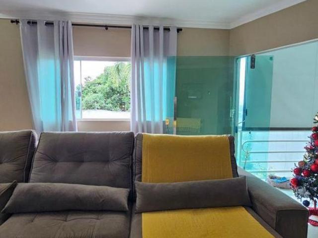 CASA EM CONDOMÍNIO FECHADO AVENIDA DA MISERICÓRDIA