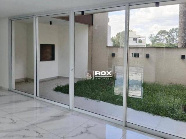 Casa em condominio fechado com 3 quartos à venda, 230 m² por R$ 1.530.000 São José dos Pinhais/PR