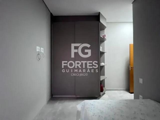 Casa em Condomínio Fechado com 3 Quartos de 355 m² no Bairro Alphaville 3!
