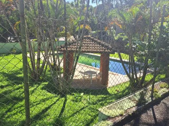 Casa em condomínio fechado com 4 quartos para alugar no Centro, Itapecerica da Serra
