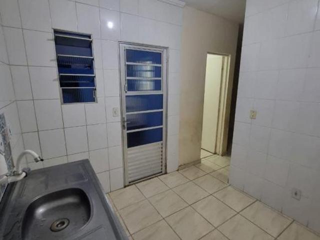 Casa em condomínio fechado para venda com dois quartos!
