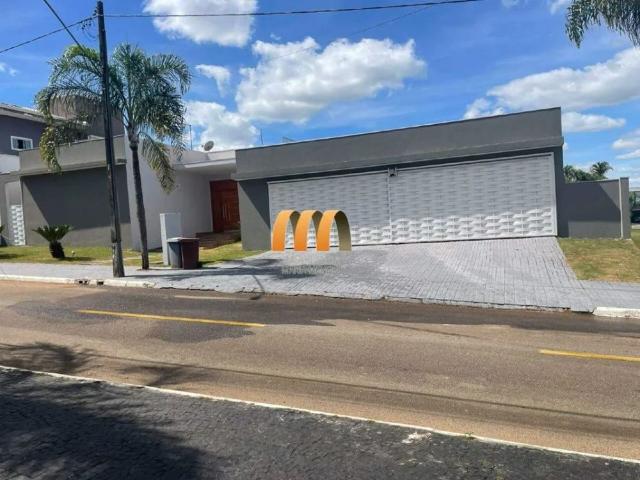 Casa em condomínio mobiliada com piscina e 3 quartos para aluguel em Anaville