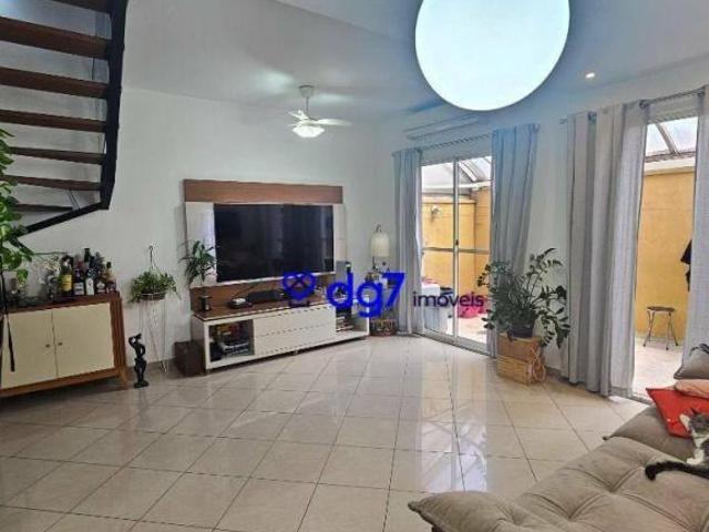 Casa em Condomínio no Jardim Rosa Maria 3 dormitórios e 2 vagas 110 metros