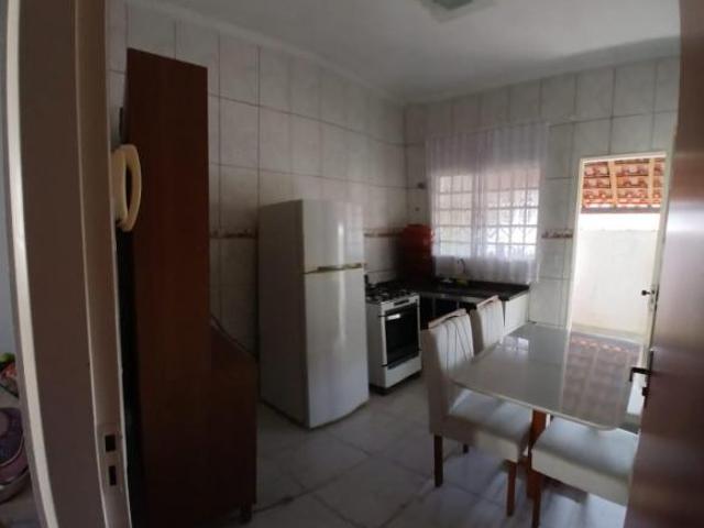 Casa em Condomínio no Jardim Serrano – Excelente Oportunidade em São Lourenço