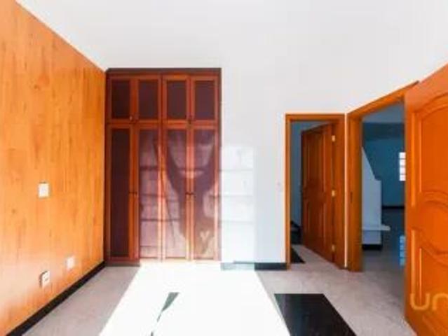 Casa em Condomínio no Santa Felicidade de 258.91 m² com 3 quartos