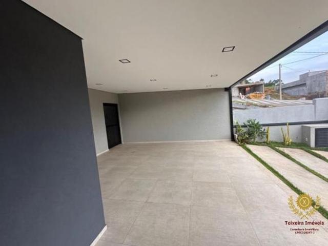 Casa em Condomínio no Parque Imperador Bragança Paulista SP: 3 Quartos, 3 Suítes, 2 Salas, 4 Banhe