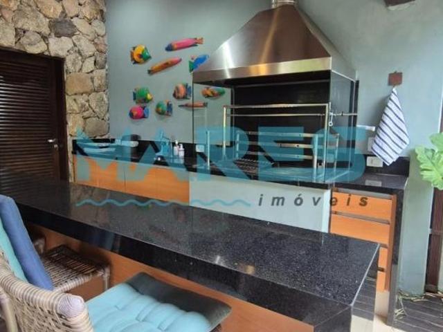 Casa em condomínio na Barra do Sahy com escritura