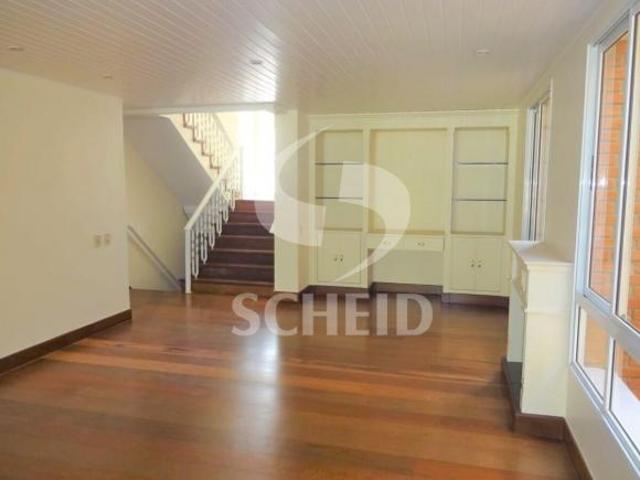 Casa em condominio Senador Vergueiro
