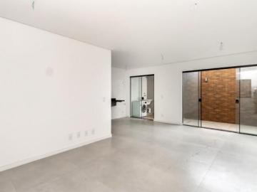 Casa em condomínio para venda com 3 quartos, 110m²