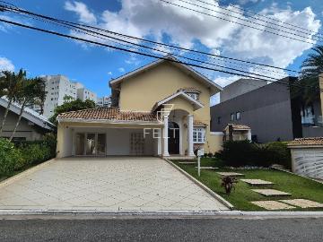 Casa para alugar em Praça das Hortências - Banheira