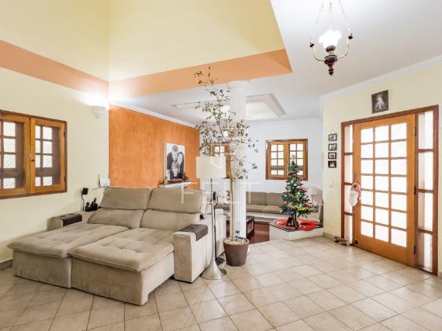 Casa em Condomínio para Venda e Aluguel em Bosques de Grevílea, Vinhedo, SP