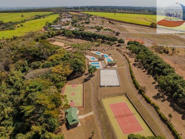 Casa em Condomínio para Venda em Vargem Grande do Sul, Parque das Macadamias, 5 dormitórios, 5 suíte