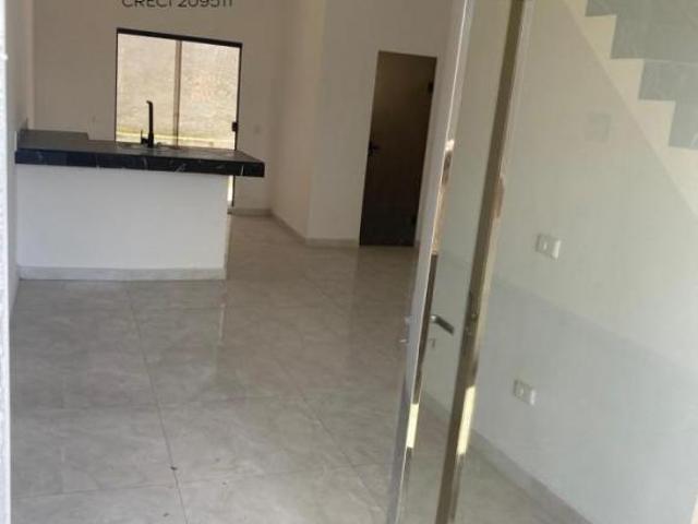 Casa em Condomínio para Venda em Jacareí, Centro, 2 dormitórios, 2 suítes, 3 banheiros, 1 vaga