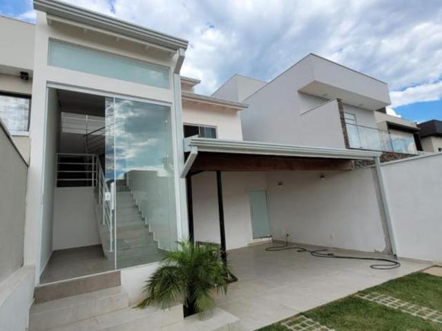 Casa em Condomínio para Venda em Jundiaí, Vila Aparecida, 3 dormitórios, 1 suíte, 3 banheiros, 3 vag