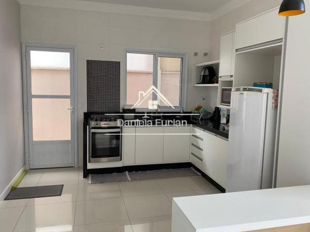 Casa em Condomínio para Venda em Sorocaba, Condomínio Jardim Portugal, 3 dormitórios, 3 suítes, 3 ba