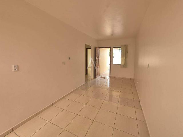 Casa em condominio para locação, com 02 quartos, no bairro Santa Cruz em Cascavel Pr