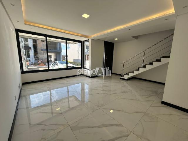 Casa em Condomínio Residencial Primavera para aluguel, com 136m², 3 quartos 1 suíte Jansen Gravataí / RS por R$ 4.700,00