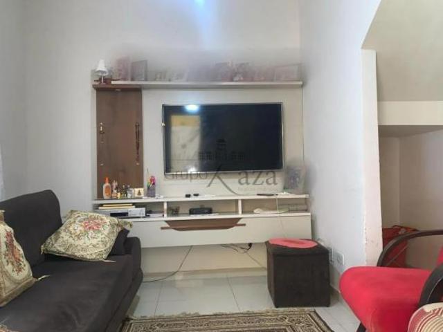 Casa em Condomínio Residencial Quinta dos Ypês Parque dos Ipês 3 Dormitórios 76m²