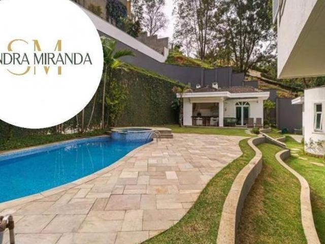 Casa em condomínio Tamboré
