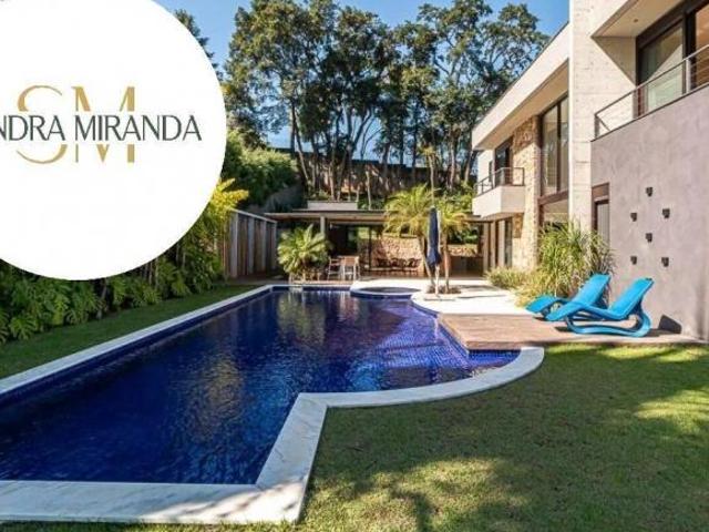 Casa em condomínio Tamboré