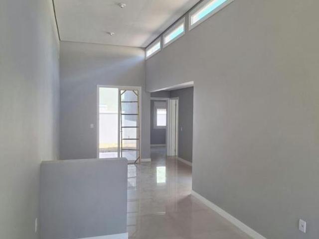 Casa em Condomínio, térrea, 03 dormitórios/01 suíte no Condomínio Bella Morano d