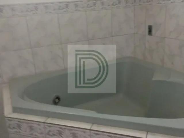 Casa em condominio à venda e locação em cotia sp