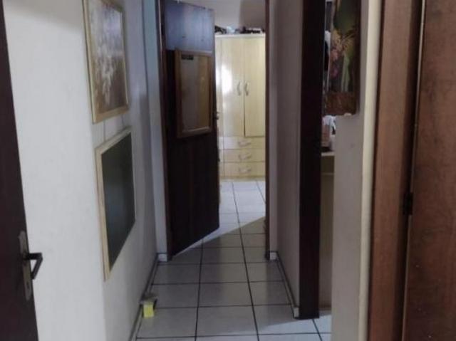 Casa em Conjunto Residencial Trinta e Um de Março, São José dos Campos/SP de 150m² 2 quartos à venda