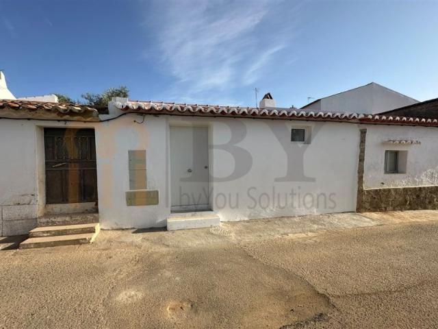 Casa em Corte do Pinto, Mértola
