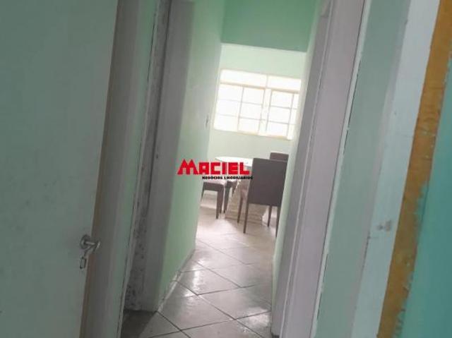 CASA EM EXCELENTE LOCALIZAÇÃO 03 DORMITORIOS TERRENO 250 MTS. JARDIM SATELITE