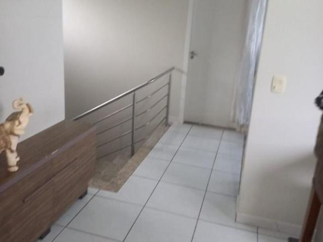 Casa em Fundos, Biguaçu/SC de 240m² 4 quartos à venda por R$ 989.600,00
