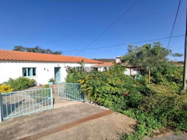 Casa em Fontes Ferrenhas, Almodôvar
