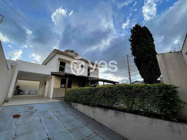 Casa em Guilhermina Vieira Chaer, Araxá/MG de 247m² 4 quartos à venda por R$ 759.600,00