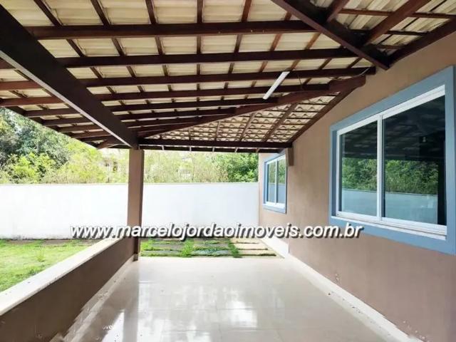 Casa em Iriri Duplex de 143 m² com 03 suítes