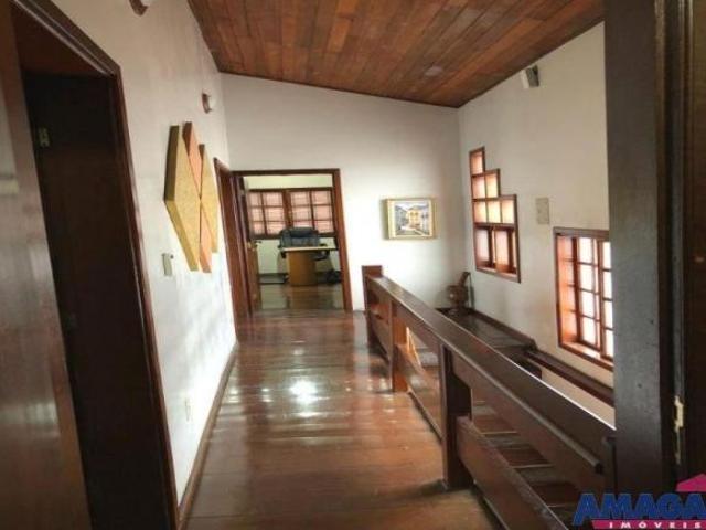 Casa em Jacareí, no bairro Jardim Flórida, à venda