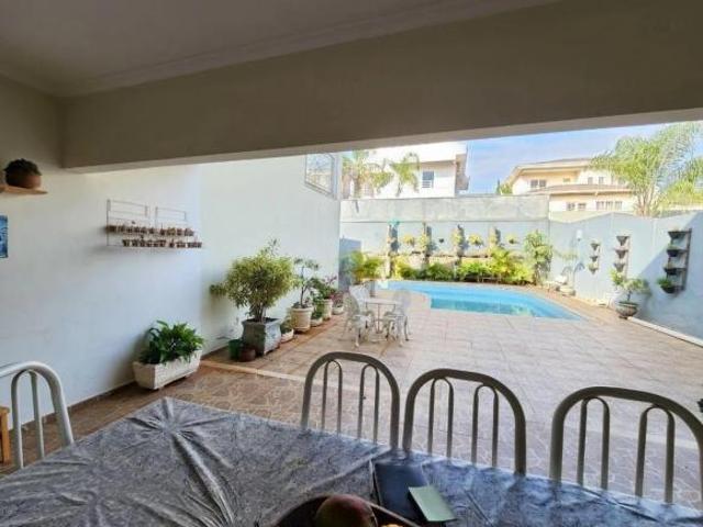 Casa em Jardim Tropical, Marília/SP de 512m² 4 quartos à venda por R$ 1.500.000,00