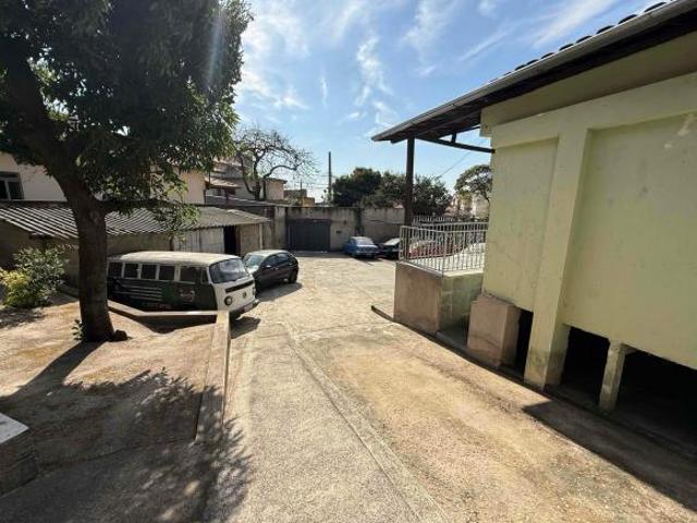 Casa em Jardim Alvorada, Belo Horizonte/MG de 193m² 4 quartos à venda por R$ 600.000,00